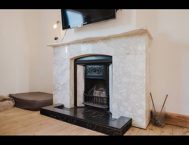 3 BEDROOM HOUSE FOR SALE IN SEA POINT